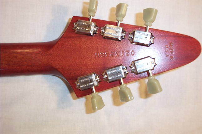 Flying V Faded Picture 4